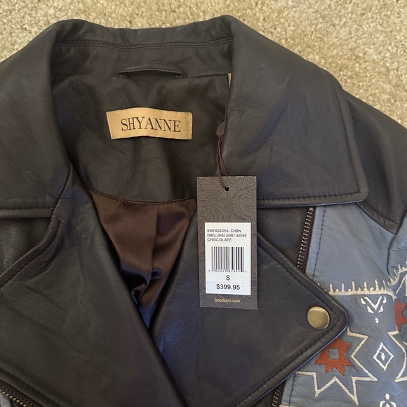 Real leather jacket NWT - Picture 3 of 3